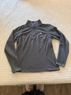 The North Face Charcoal Gray Half-Zip Fleece Pullover